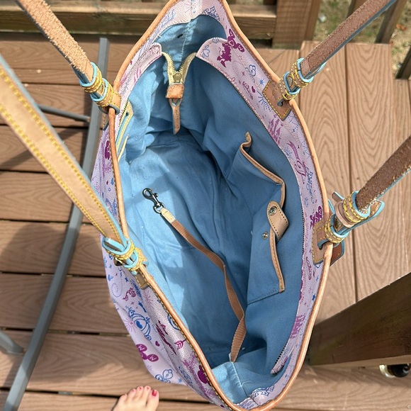 Dooney & Bourke Disney Purse Pink Princess tote 2014 Half Marathon Rare - Picture 5 of 10